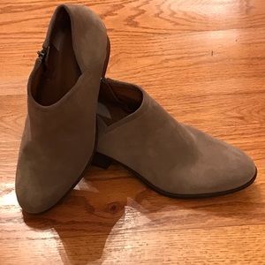 EUC Lucky Brand Booties, 11-Tan